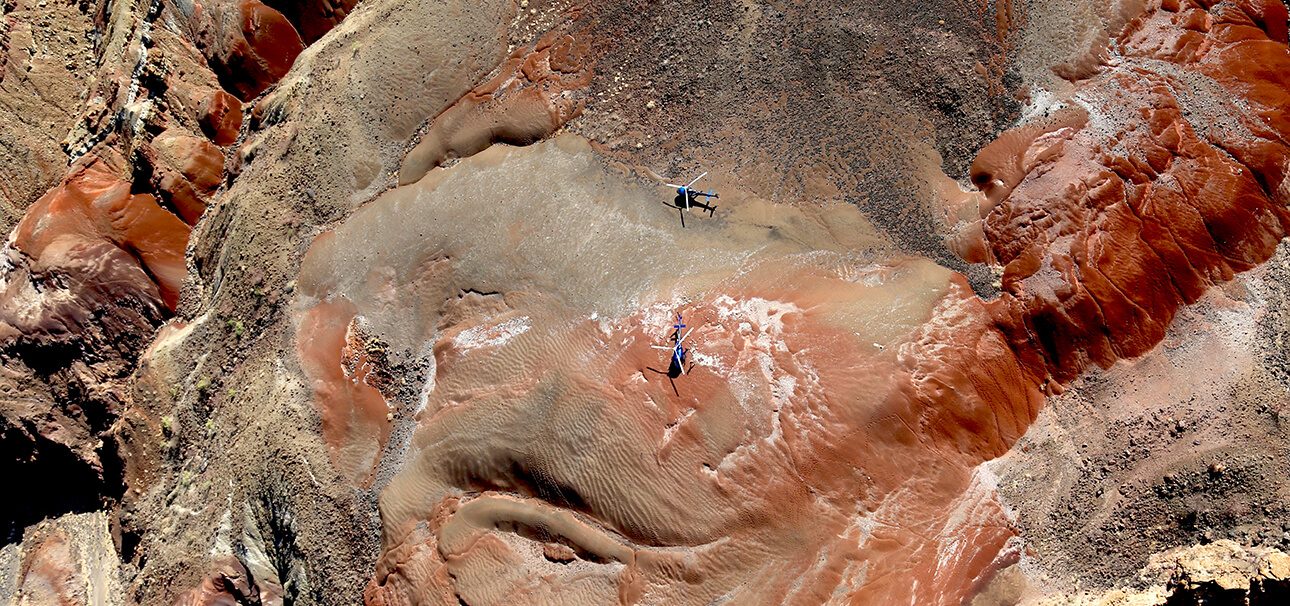 Helicopters in remote north of Kenya @ Paolo Parazzi