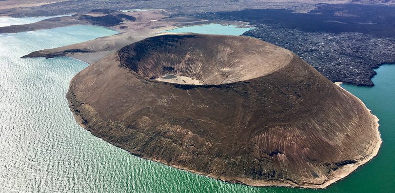 Lake Turkana, Nabuyatom Crater